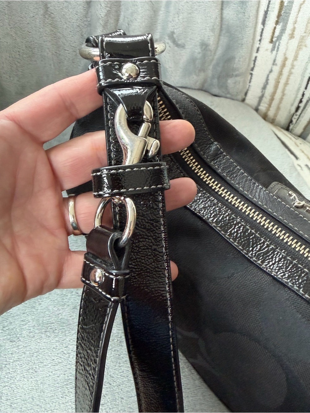 Coach Black Signature Jacquard Shoulder Bag or crossbody with Patent Trim - Picture 10 of 11